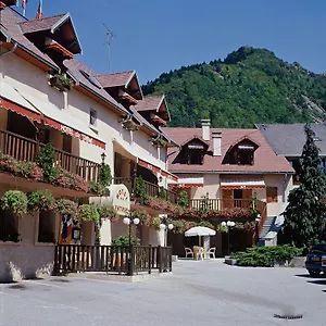 hotel-de-la-poste-corps.hotels-rhonealpes.com/